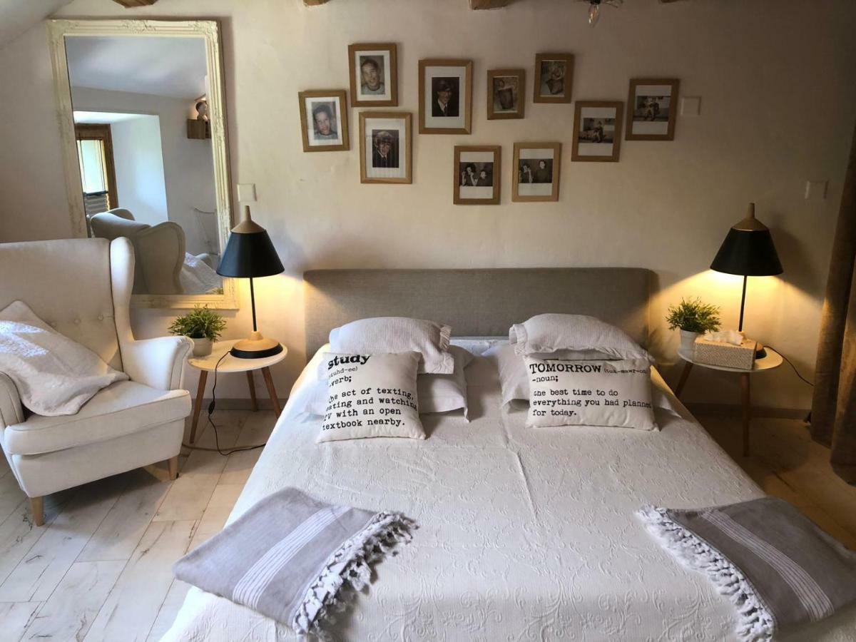 Lamaisonrouge Chambre D'Hotes Cormondreche Luaran gambar