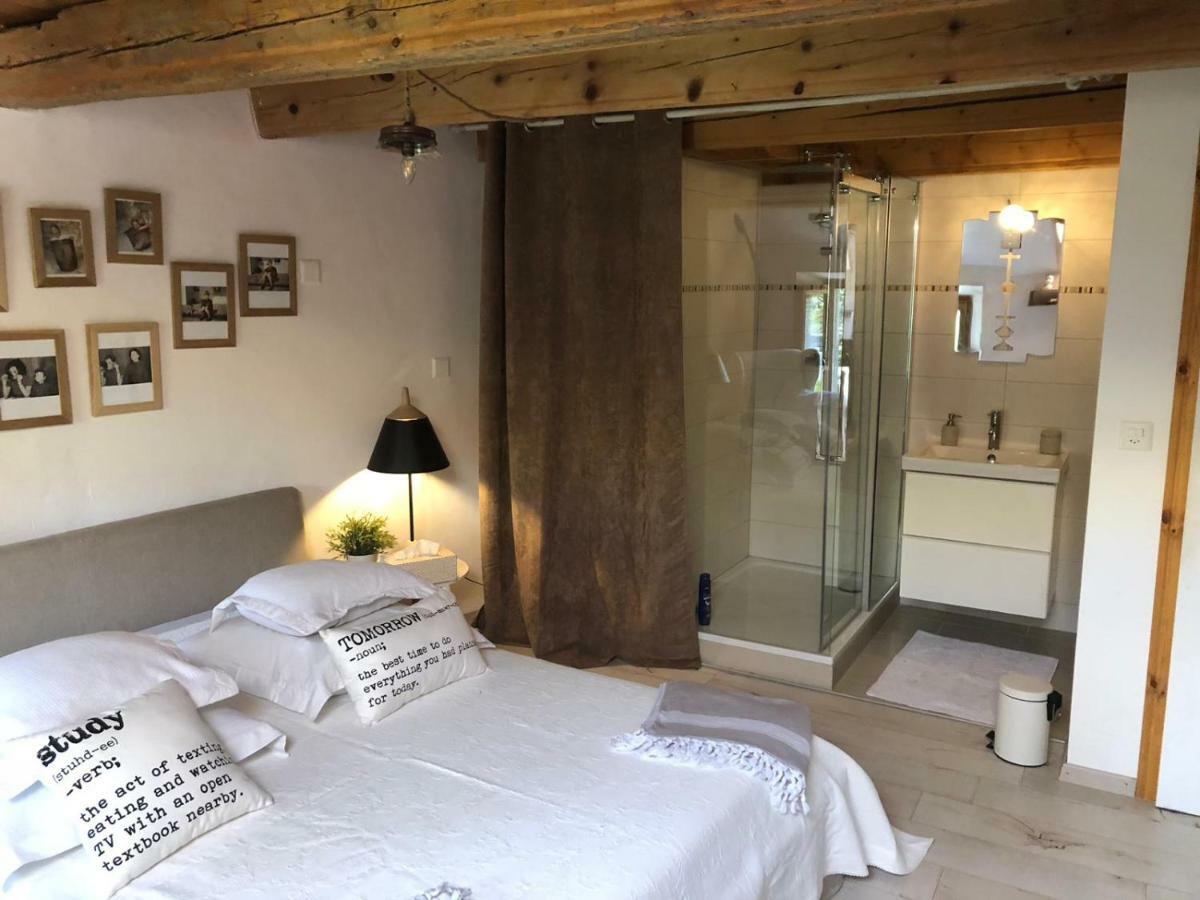 Lamaisonrouge Chambre D'Hotes Cormondreche Luaran gambar